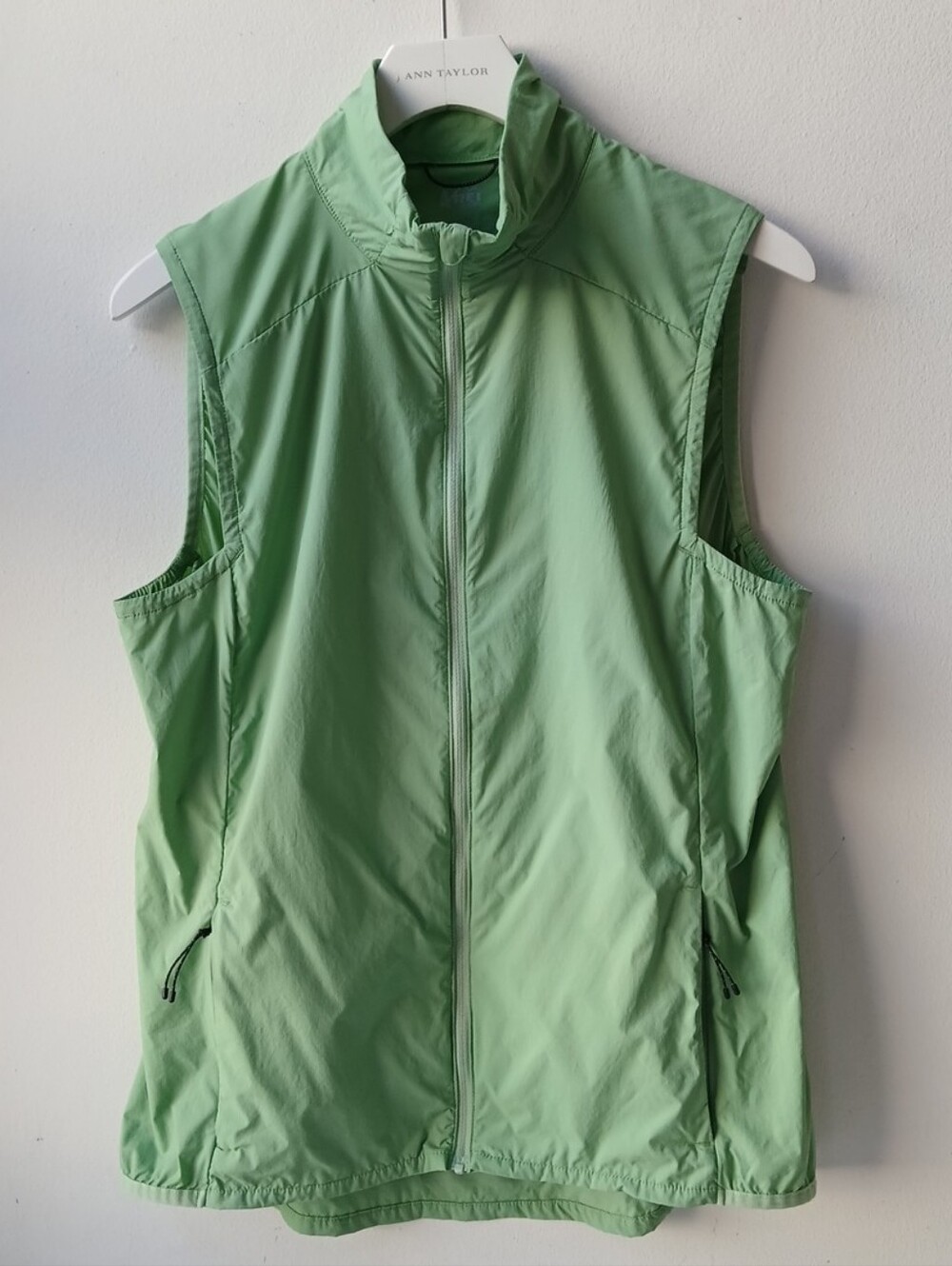 REI Wind Run Trail Vest Green Women's Medium